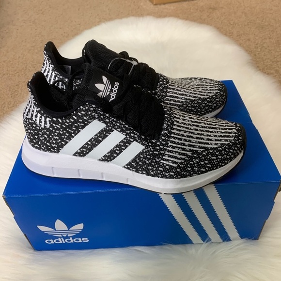adidas swift run shoes youth